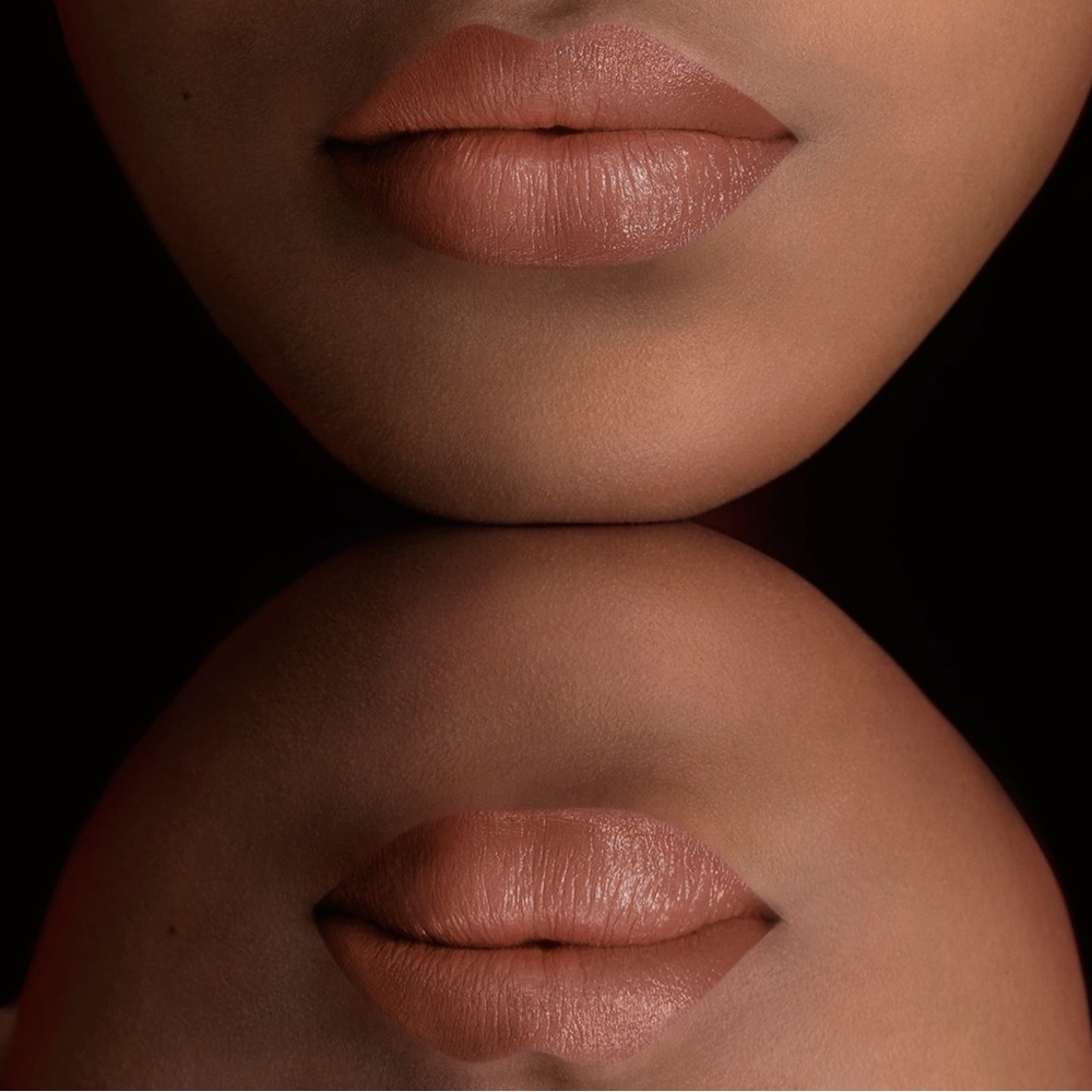 BURBERRY Satin Kisses Lip Colour - Picture 6 of 6